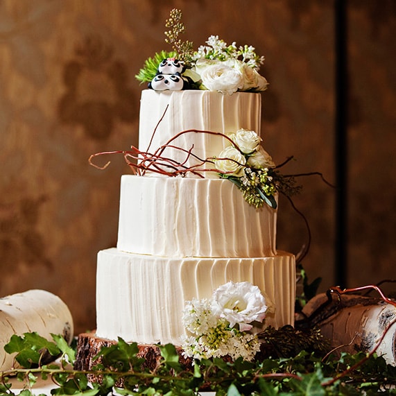  Wedding  Cake  Wednesday Whimsical Woodland  Disney Weddings 