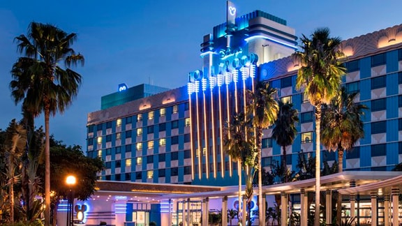 List Of Destinations Disney Vacation Club The Entrance To Disney S Hollywood Hotel At Hong Kong Disneyland