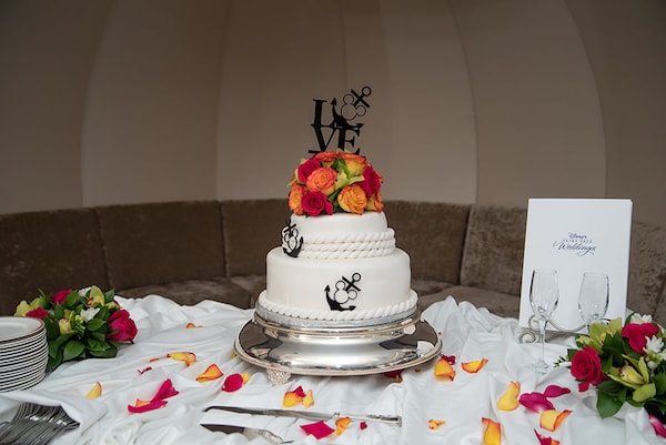 disney cruise wedding cake